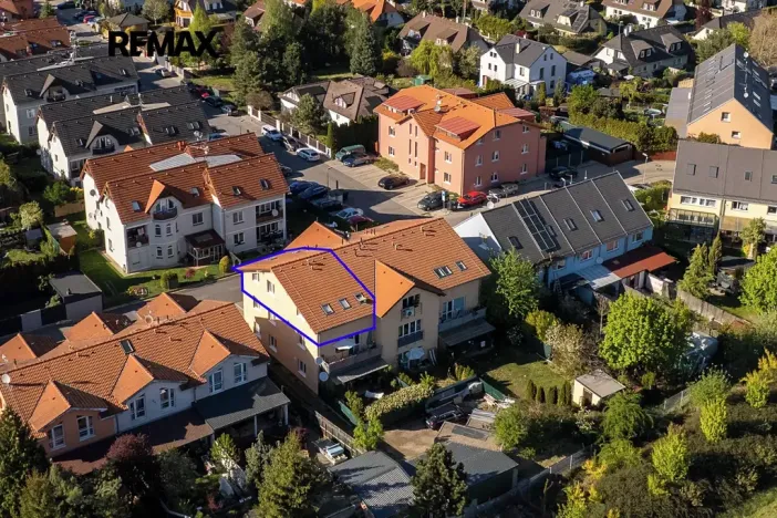 Prodej bytu 3+kk, Nupaky, Za Hotelem, 88 m2