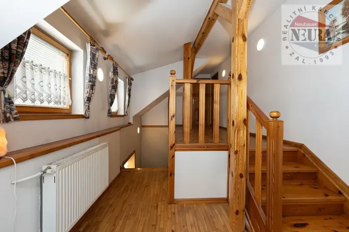 Prodej rodinného domu, Kojčice, 250 m2