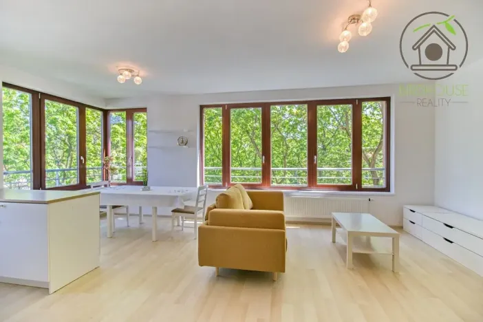 Pronájem bytu 2+kk, Praha - Košíře, Musílkova, 64 m2
