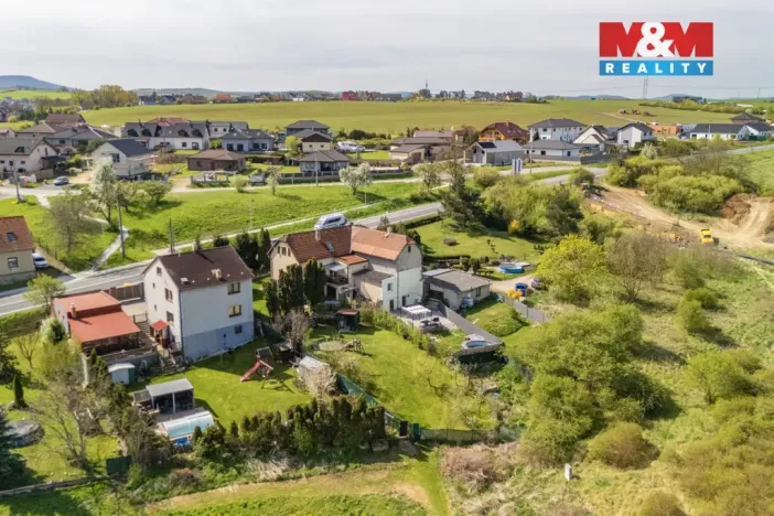Prodej rodinného domu, Bavoryně, 127 m2