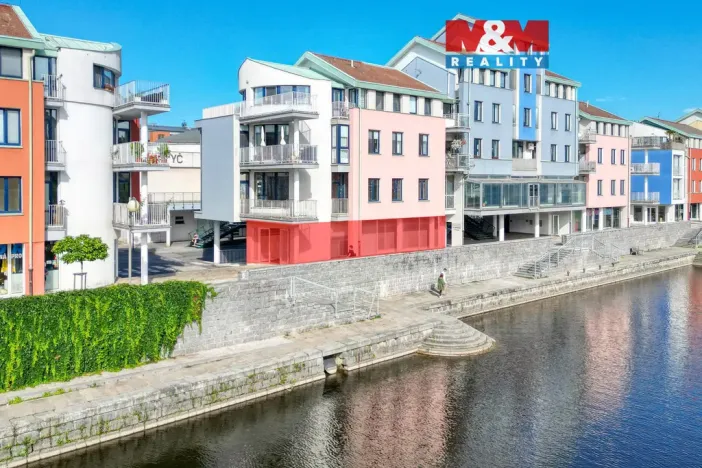 Prodej obchodního prostoru, Písek - Pražské Předměstí, Čechova, 53 m2