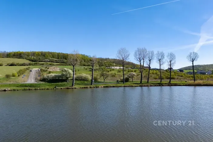 Prodej pozemku pro bydlení, Lužice, 1305 m2