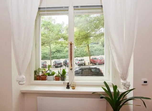 Pronájem bytu 1+kk, Praha - Vinohrady, Šrobárova, 28 m2