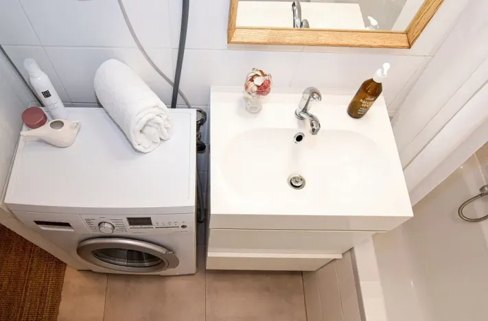 Pronájem bytu 1+kk, Praha - Vinohrady, Šrobárova, 28 m2