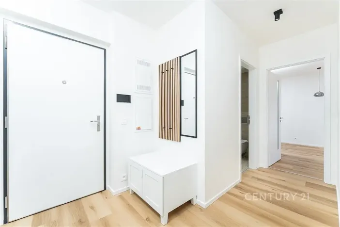 Pronájem bytu 2+kk, Praha, Waltariho, 45 m2