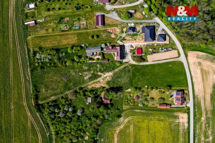 Prodej pozemku pro bydlení, Halenkovice, 2400 m2