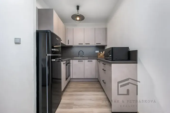Pronájem bytu 2+kk, Praha - Kunratice, Jana Růžičky, 45 m2