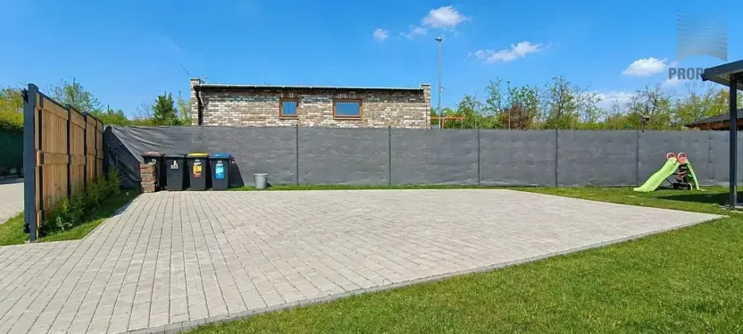 Prodej rodinného domu, Holubice, 115 m2