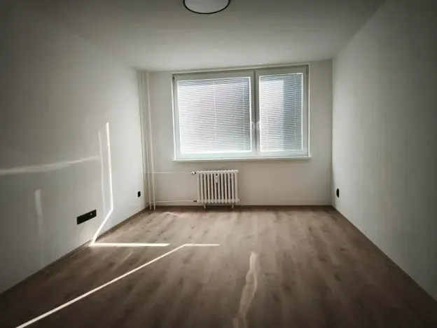 Pronájem bytu 2+kk, Most, Komořanská, 41 m2