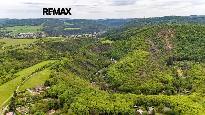 Prodej pozemku, Štěchovice, 3265 m2