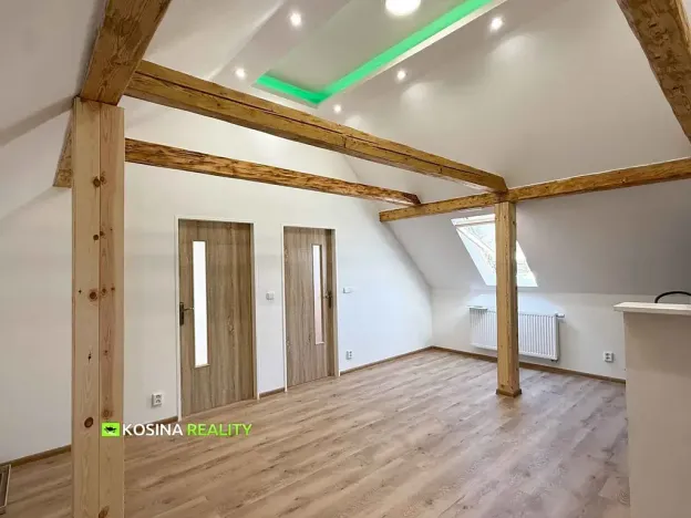 Pronájem rodinného domu, Kraslice, B. Smetany, 168 m2