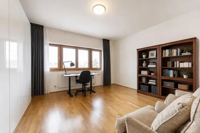 Pronájem rodinného domu, Praha - Nebušice, Požárnická, 350 m2