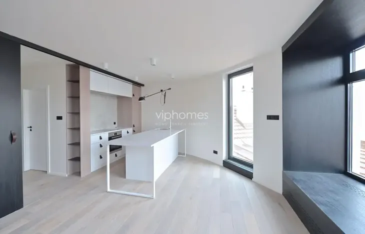 Pronájem bytu 2+kk, Praha - Vinohrady, náměstí Jiřího z Poděbrad, 160 m2
