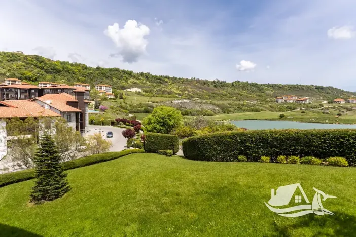 Prodej bytu 4+kk, Kavarna, Bulharsko, 175 m2