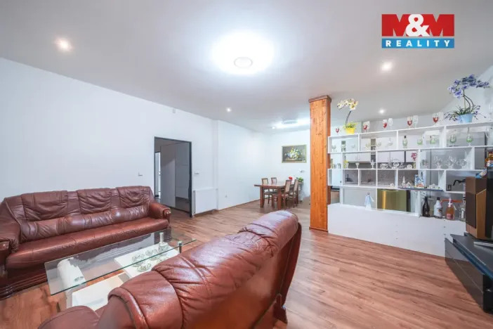 Prodej rodinného domu, Svitavy - Město, náměstí Míru, 830 m2