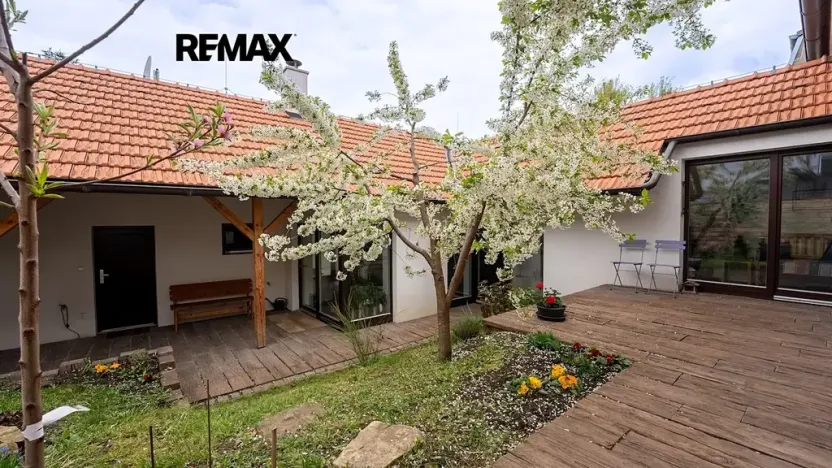Prodej rodinného domu, Brno, Slatinka, 220 m2