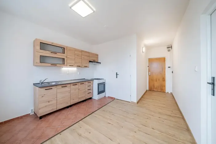 Pronájem bytu 1+1, Lovosice, Vodní, 37 m2
