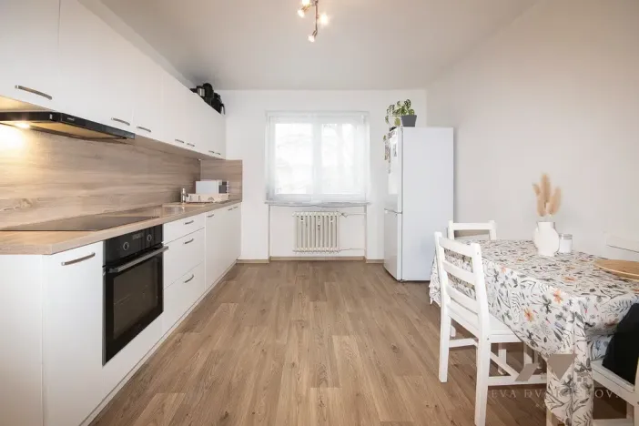 Pronájem bytu 2+1, Zlín, třída Tomáše Bati, 53 m2