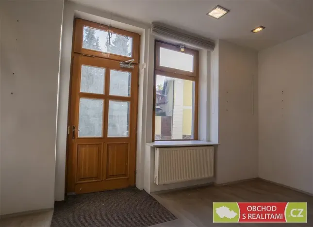 Pronájem obchodního prostoru, Říčany, 17. listopadu, 61 m2