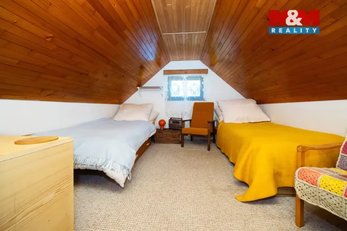 Prodej chaty, Hradec Králové - Slatina, 385 m2