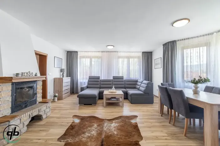 Prodej rodinného domu, Pržno, 384 m2