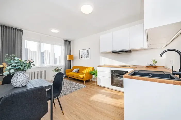 Prodej bytu 3+kk, Praha - Vokovice, Etiopská, 53 m2