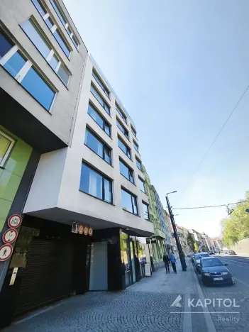 Pronájem bytu 1+1, Praha - Michle, Nuselská, 40 m2