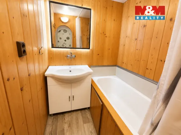 Prodej bytu 2+1, Jesenice, Křižíkova, 61 m2