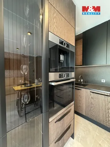 Prodej bytu 2+kk, Ostrava - Moravská Ostrava, F. X. Riepla, 65 m2