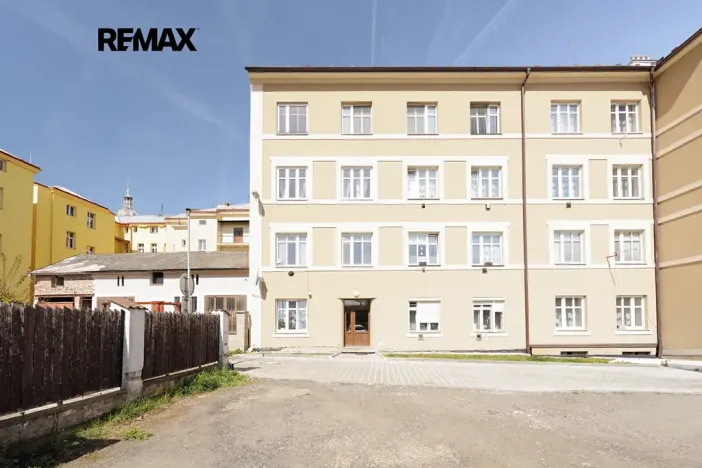 Prodej bytu 3+1, Čáslav, Husova, 63 m2
