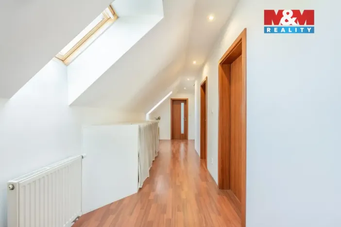 Prodej rodinného domu, Líbeznice, Nedvědova, 126 m2