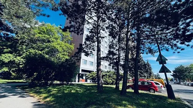 Pronájem bytu 2+kk, Praha - Kobylisy, Taussigova, 48 m2