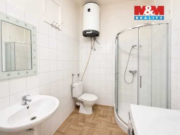 Pronájem bytu 1+1, Horažďovice, Mírové náměstí, 50 m2