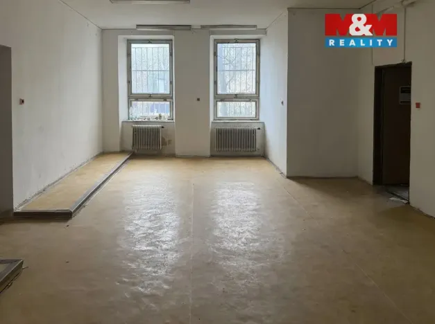 Pronájem obchodního prostoru, Svitavy - Město, náměstí Míru, 400 m2