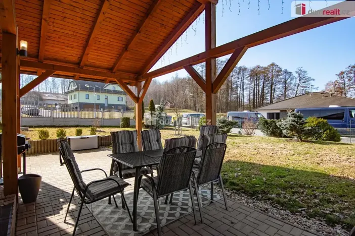 Prodej rodinného domu, Pomezí nad Ohří, Tůně, 118 m2