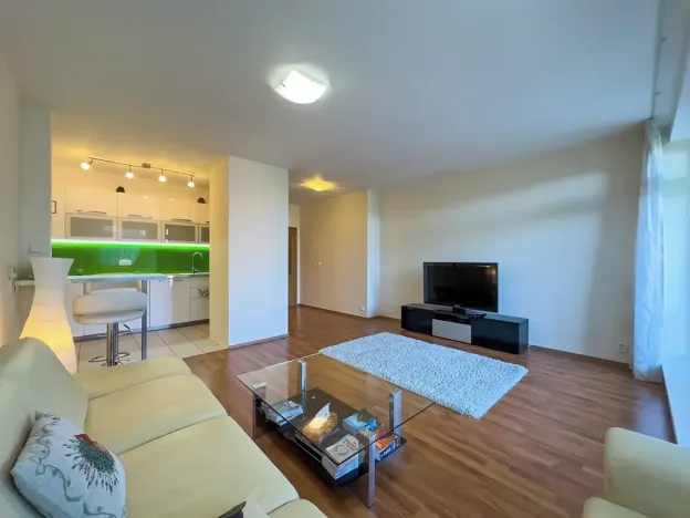 Pronájem bytu 3+kk, Praha - Libeň, Wichterlova, 84 m2