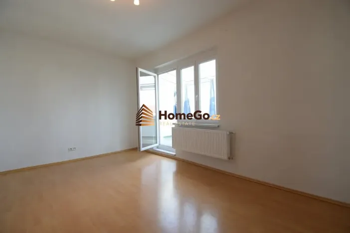 Pronájem bytu 2+kk, Praha - Nusle, U gymnázia, 47 m2