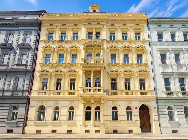 Prodej garáže, Praha - Karlín, Peckova, 16 m2