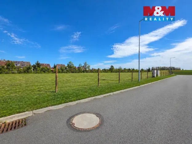 Prodej pozemku pro bydlení, Dřevčice, 806 m2