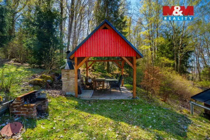 Prodej chalupy, Tanvald - Šumburk nad Desnou, 118 m2