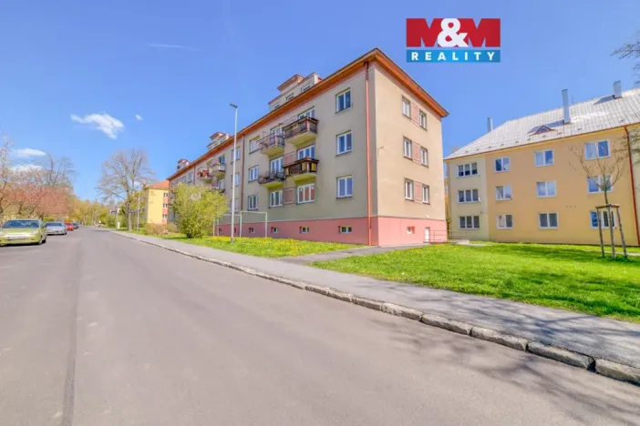 Prodej bytu 3+kk, Mariánské Lázně - Úšovice, Americká, 77 m2