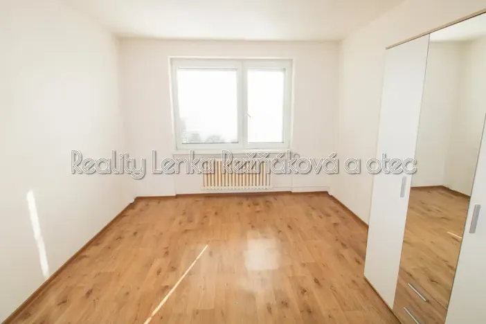 Pronájem bytu 1+1, Mikulov, Větrná, 31 m2