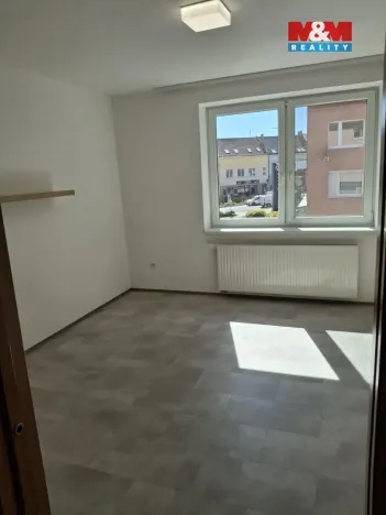 Pronájem bytu 2+kk, Znojmo, Přímětická, 45 m2