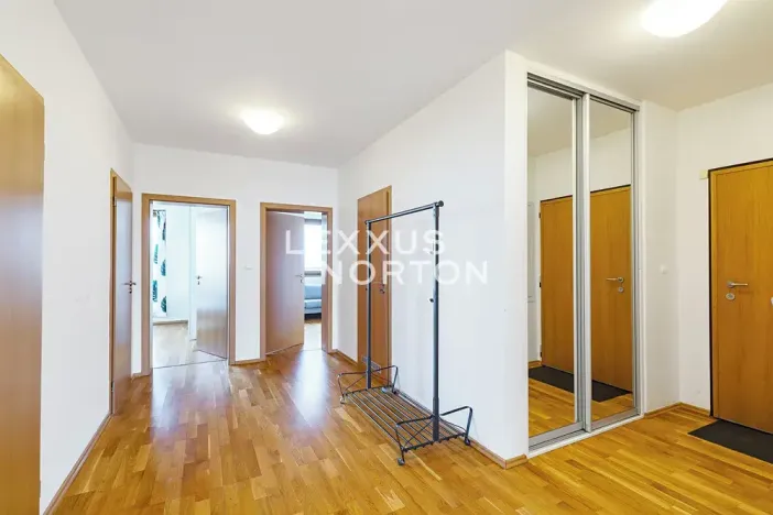 Pronájem bytu 3+kk, Praha - Vokovice, Tibetská, 107 m2