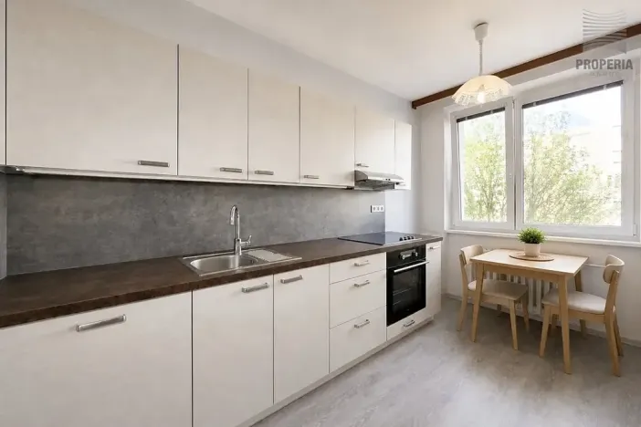 Prodej bytu 3+1, Brno, Mikuláškovo náměstí, 69 m2