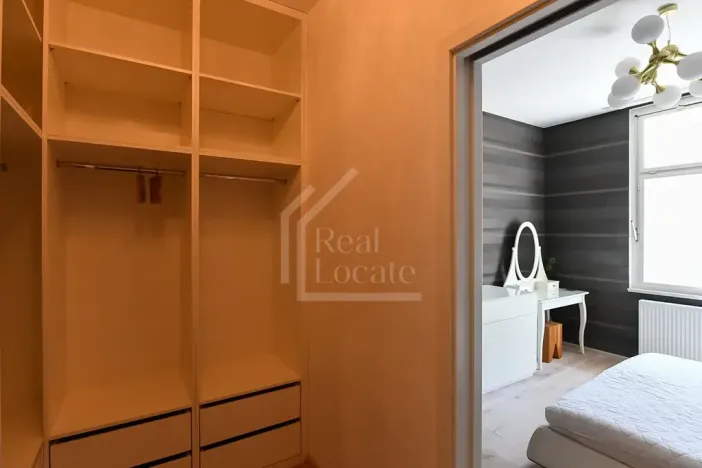 Pronájem bytu 3+1, Praha - Bubeneč, Charlese de Gaulla, 95 m2