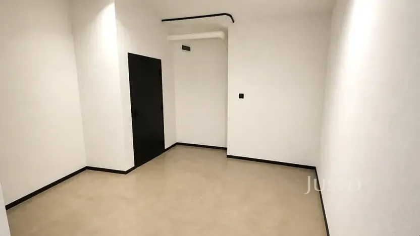 Pronájem obchodního prostoru, Písek, Žižkova třída, 42 m2