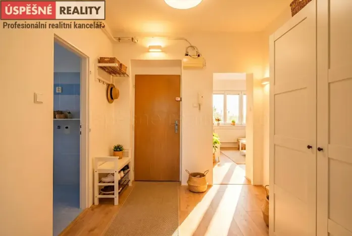 Prodej bytu 3+1, Praha - Hlubočepy, Slivenecká, 78 m2