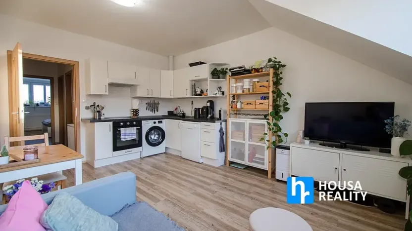 Pronájem bytu 2+kk, Praha - Vysočany, Kolmá, 49 m2