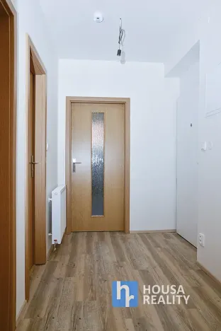 Pronájem bytu 2+kk, Praha - Vysočany, Kolmá, 49 m2